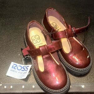 Daisy Fuentes Kids Burgundy Dress Shoes